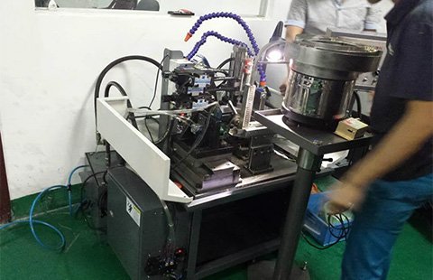 Slotting Machine