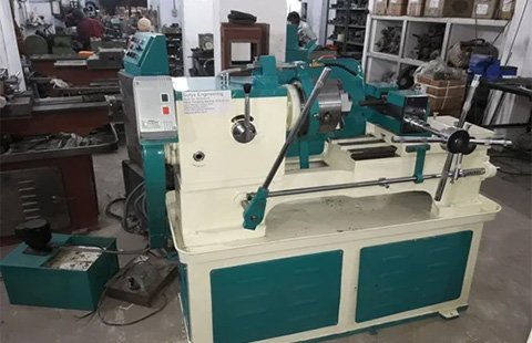 Threading Machine